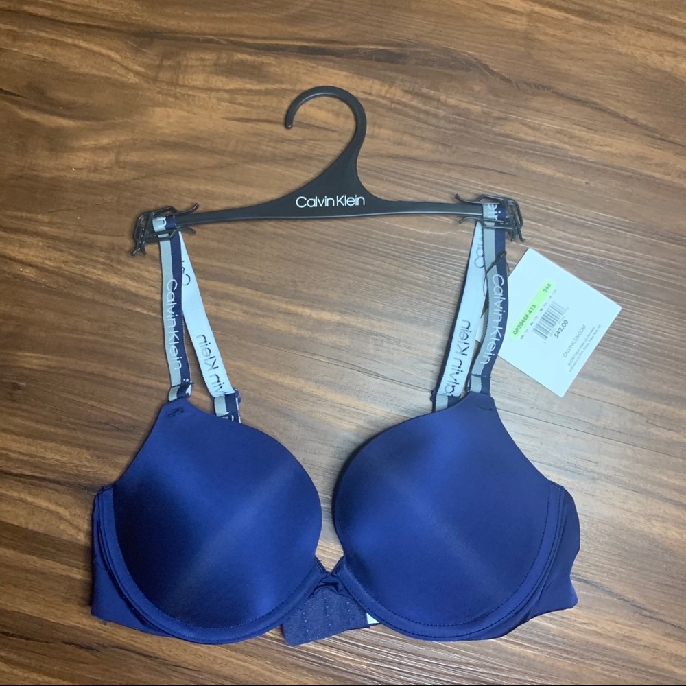 Calvin Klein bra size 34b